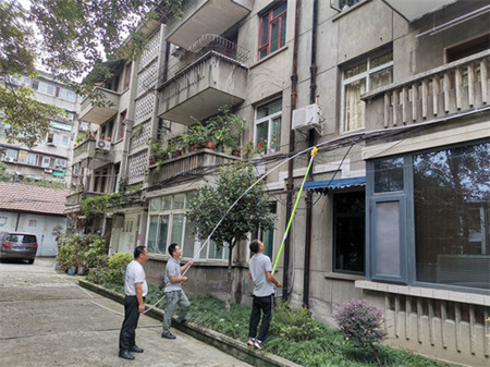 普通家庭想安裝監(jiān)控?cái)z像頭應(yīng)該怎么選擇