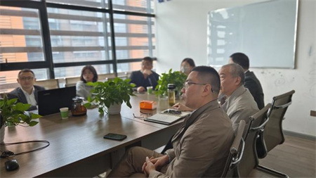 以AI視頻聯(lián)網(wǎng)報警服務為立足點，加大AI技術在各環(huán)境中的應用