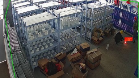 AI視頻監(jiān)控：倉庫安全守護神，火焰識別技術(shù)守護每一刻